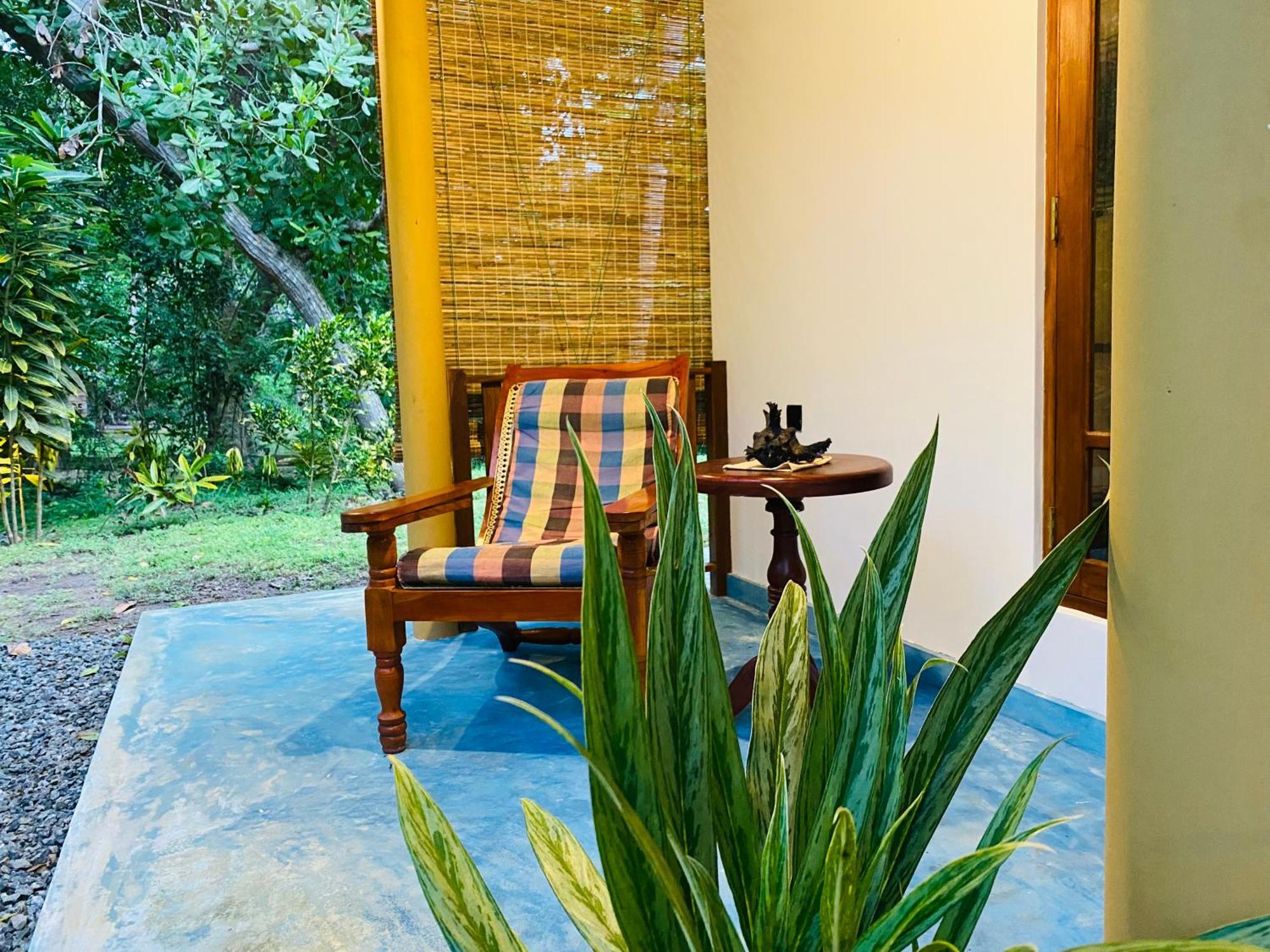 See Turtle Villa Тангале Екстериор снимка